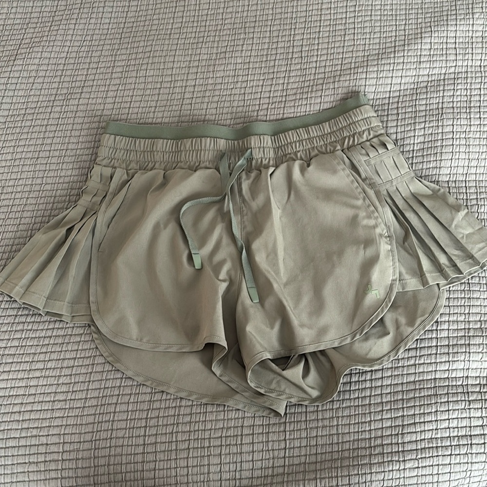 Joy lab medium green shorts never worn